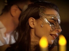 Amateur, Sucer une bite, Brunette brune, Tir de sperme, Mignonne, Queue, Groupe, Hd