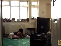 Mamada, Amarrada, Británico, Morena, Hd, Pezones, Tatuaje, Tetas