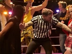 Blasen, Hundestellung, Fingern, Interrassisch, Lecken, Muschi, Rotschopf, Flotter dreier