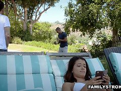 Grote lul, Bruinharig, Hd, Latijnse vrouw, Klein, Schreeuwen, Taboe, Tieten likken