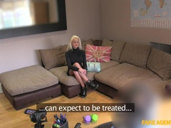 Amateur, Anal, Cul, Sucer une bite, En levrette, Doigter, Pov, Chatte