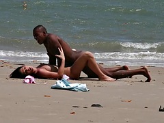 Bikini, Noire, Cocu, Noir ébène, Hard, Interracial, Public, Plan cul à trois