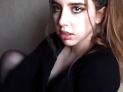 Solo amateur teasing webcam