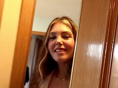 Culo grande, Rubia, Mamada, Corridas, Natural, Tragarse, Anal adolescente, Esposa