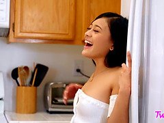 指いじり, Hd, キッチン, なめる, オナニー, オマンコ, 赤毛, オッパイの
