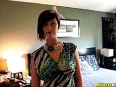 Anal, Brunette brune, En levrette, Double pénétration, Hard, Maigrichonne, Adolescente, Nénés