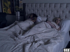 18 jaar, Blond, Zwart, Hardcore, Zoenen, Realiteit, Tiener, Tieten likken