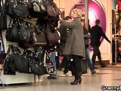 Blondine, Vollbusig, Geile alte tussi, Lecken, Reif, Milf, Mutti, Muschi