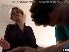 Большие сиськи, Грудастые, Бабушки, Огромные размеры, Зрелые, Милф, Мамочка, Сиськи