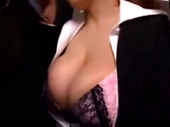 Asiatisch, Grosse titten, Blasen, Spermaladung, Fetisch, Japanische massage, Öffentlich