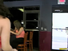 Amateur, Culo grande, Morena, Hembra, Tacones, Lesbiana, Adolescente, Trio