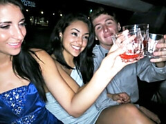 18 jahre, Grosser arsch, Grosser schwanz, Grosse titten, Blasen, Braunhaarige, Dürr, Jungendliche (18+)