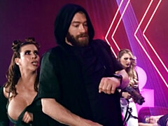 デカ尻, デカチン, デカパイ, フェラチオ, 茶髪の, バック, 淫乱熟女, オッパイの