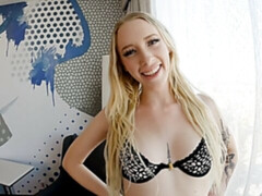 Schlafzimmer, Blondine, Hundestellung, Natürlichen titten, Kurzes haar, Dürr, Tätowierung, Jungendliche (18+)