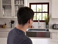 Pijpbeurt, Bruinharig, Harig, Hardcore, Huisvrouw, Ondergoed, Slipje, Stiefmoeder