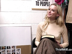 Любители, Красотки, Блондинки, Измена, Милф, Мамочка, В офисе, Шпионские видео