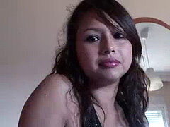 Любители, Минет, Брюнетки, Семяизвержение, Сперма на лице, Бритые