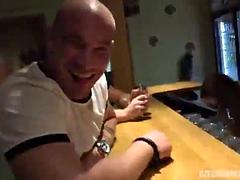 黒人, 黒人, フィストファック, 乱交, 手コキする, 異人種間, 淫乱熟女, 公共