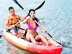 Asiático, Verga grande, Mamada, Morena, Estilo perrito, Al aire libre, Adolescente, Tetas