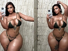 Anaal, Grote mammen, Pijpbeurt, Bruinharig, Lul, Hardcore, Indisch, Kut duiken