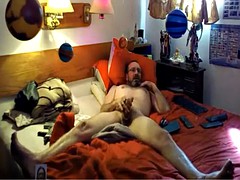 hot year old man masturbate on webcam