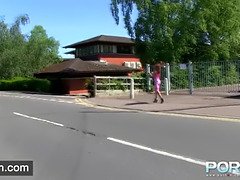 Брюнетки, Постарше, Черненькие, Милф, Мамочка, На публике, Соло, Мачеха