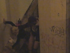 Blond, Pijpbeurt, Handbeurt, Ondergoed, Buiten, Openbaar, Geschoren, Schoenen