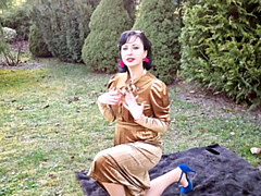 Fetiche, Nylon, Orgasmo, Al aire libre, Orinar, Ducha, Medias largas, Clasico