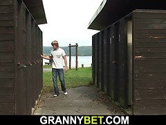 Schönheit, Grosse titten, Blasen, Kehlenfick, Reif, Milf, Schreiend, Stiefmutter