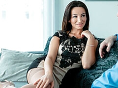 Culo grande, Mamada, Morena, Besar, Lencería, Madres para coger, Medias largas, Tetas