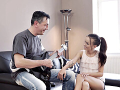 Mamada, Besar, Hilo dental