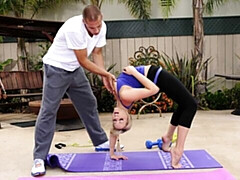 Grote kont, Grote lul, Grote mammen, Blond, Pijpbeurt, Hondjeshouding, Buiten