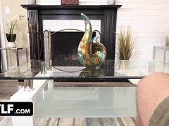 Gros cul, Grosse bite, Gros seins, Sucer une bite, Femme couguar, Gorge profonde, Mature, Mère que j'aimerais baiser