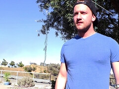 Lieveling, Blond, Handbeurt, Likken, Buiten, Tatoeage, Trio, Nat