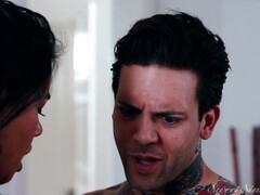 Gros seins, Brunette brune, Branlette thaïlandaise, Talons, Léchez, Mère que j'aimerais baiser, Chatte, Nénés