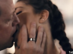 バイセクシャル, 家族, ハードコア, 異人種間, なめる, 義母, ティーン, オッパイの