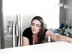 Culo grande, Tetas grandes, Mamada, Morena, Cocina, Lamidas, Madres para coger, Estriptis