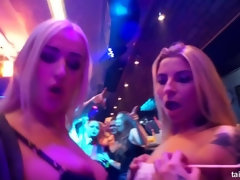 Rubia, Morena, Sexo duro, Besar, Orgía, Estrella porno, Coño, Mojado