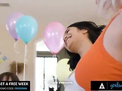 Anal, Negro, Garganta profunda, Hd, Lesbiana, Tetas naturales, Montar, Strapon