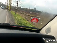 Gros seins, Sucer une bite, Voiture, Femme couguar, Groupe, Hard, Réalité, Belle mère