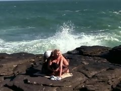 Anal, Tetas grandes, Rubia, Mamada, Corridas faciales, Interracial, Trio