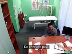 Leie, Arzt, Hundestellung, Aufs gesicht abspritzen, Handjob, Krankenschwester, Büro, Spanner