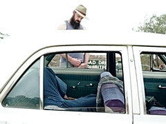 Amateur, Voiture, Poilue, Naturelle, De plein air, Public, Solo, Voyeur