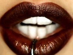 Grosse bite, Gros seins, Sucer une bite, Brunette brune, Masturbation, Mère que j'aimerais baiser, Bureau, Secrétaire