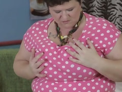 ぽっちゃり, オナニー, 熟年, 剃毛, 一人, おもちゃ