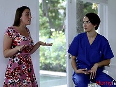 Милые, Большой член, Минет, Хд, Медсестра, Наездница, Сиськи, Униформа