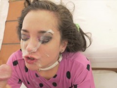 Sucer une bite, Brunette brune, Tir de sperme, Faciale, Hard, Hd