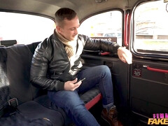 Cunnilingus, Negro, Europeo, Sexo duro, Tetas naturales, Realidad, Falda, Tatuaje