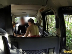 En levrette, Faciale, Pieds, Fétiche, 2 femmes 1 homme, De plein air, Lécher le sphincter, Plan cul à trois