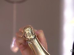 18 jaar, Pijpbeurt, Schattig, Daddy, Hondjeshouding, Rijpe lesbienne, Realiteit, Tiener